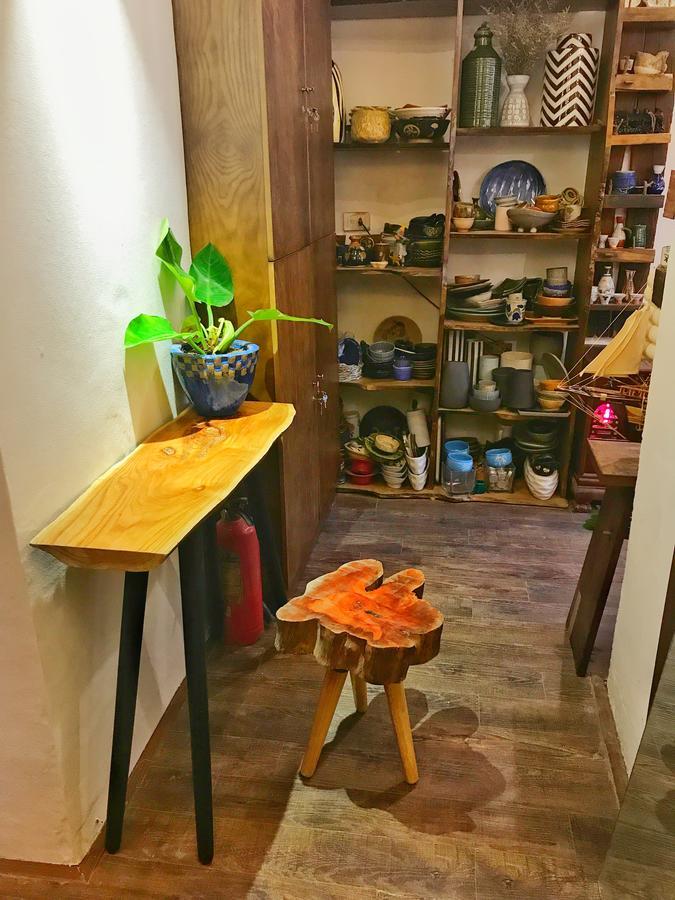 Rustic House Backpacker Hanoi Bagian luar foto